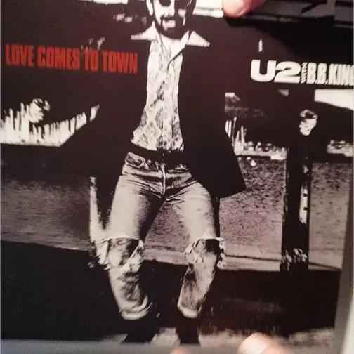u2
